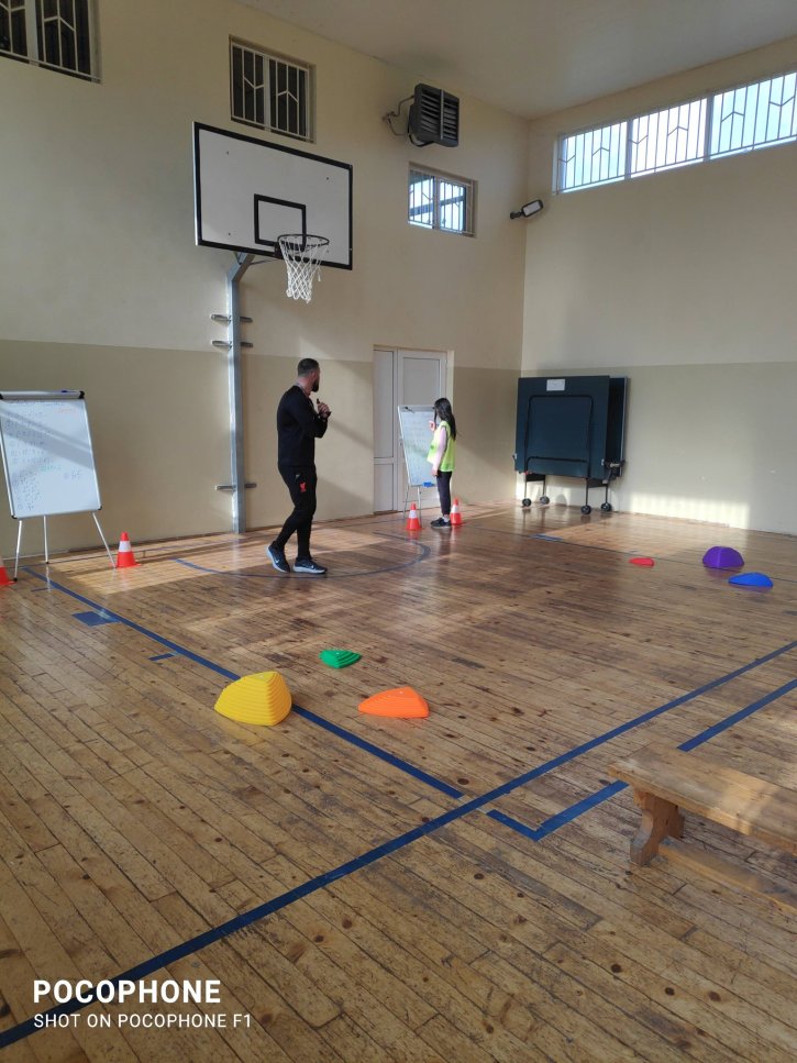 Открит урок на тема „Смятам и спортувам“