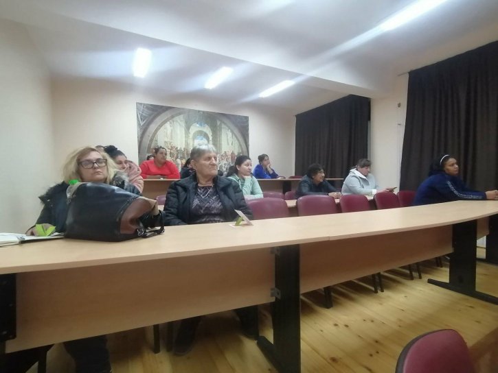 Родителска среща за избор на обществен съвет