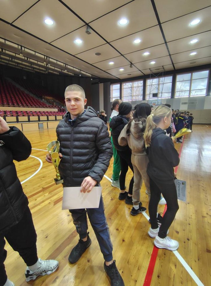 Награждаване на учениците в Общинските ученически игри