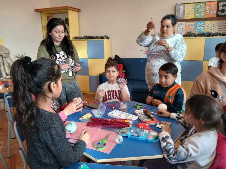 Коледна работилница с ученици и родители