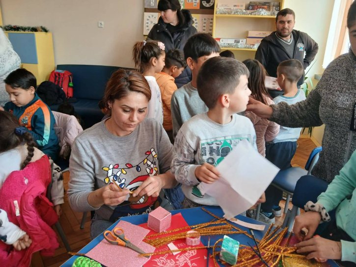 Коледна работилница с ученици и родители