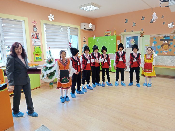 Посещение на учениците от 4. клас в детска градина 