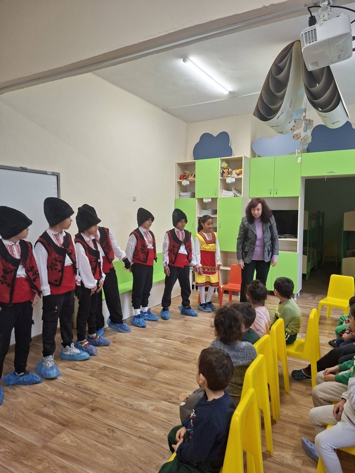 Посещение на учениците от 4. клас в детска градина 