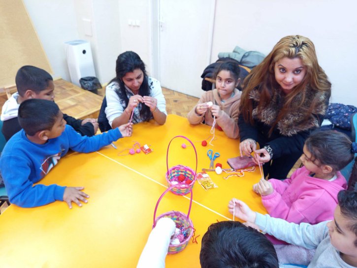 Работилница за мартеници с родители и ученици.