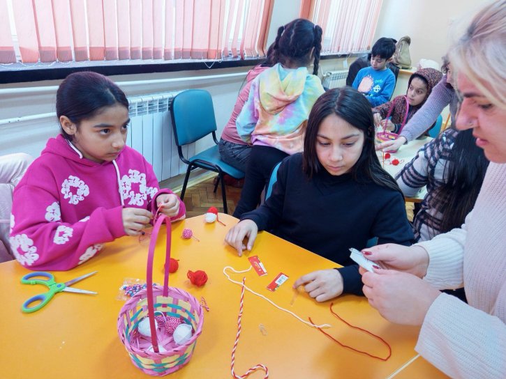 Работилница за мартеници с родители и ученици.