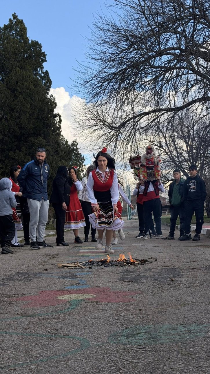 Ученици от клуб 