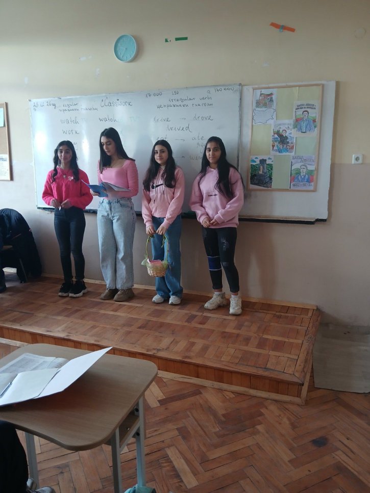 Ученическият съвет отбеляза Международния ден на розовата фланелка.