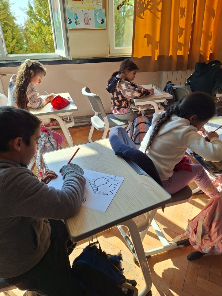 Лалета за мама – творческа инициатива на ученици от 2. клас.