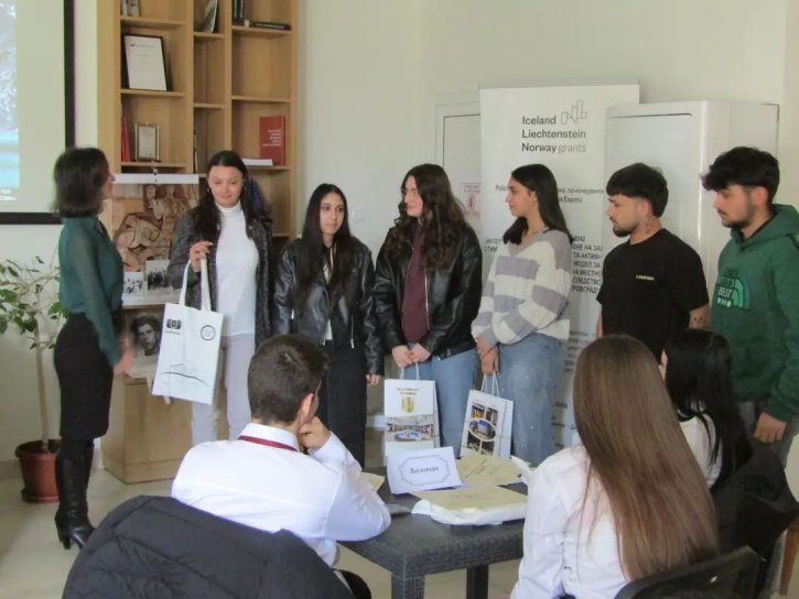 Ученици от 10. клас с престижно второ място в образователен куиз за Битката при Клокотница.