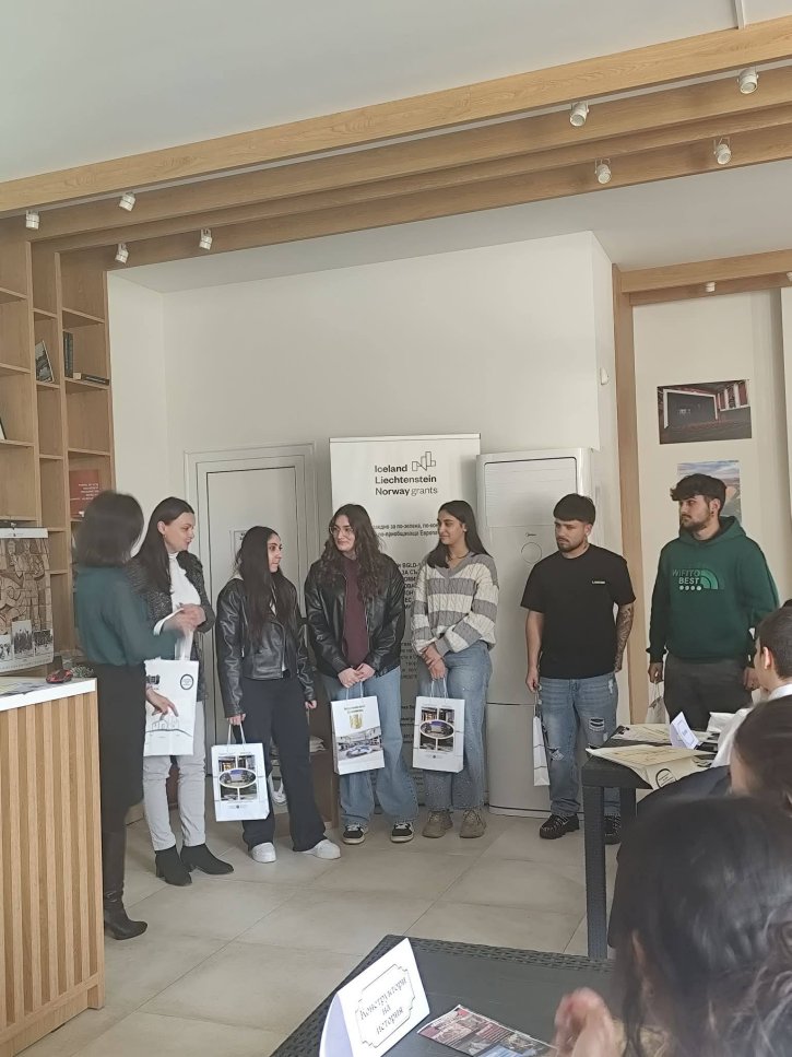 Ученици от 10. клас с престижно второ място в образователен куиз за Битката при Клокотница.