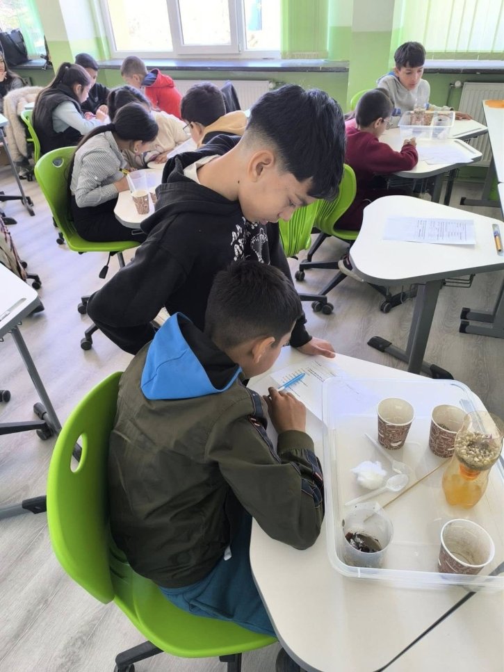 Обмен на добри практики по НП „Иновации в действие“ в ОбУ „Св. св. Кирил и Методий“ – с. Ръжена.