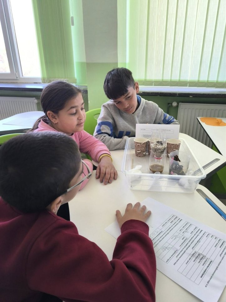 Обмен на добри практики по НП „Иновации в действие“ в ОбУ „Св. св. Кирил и Методий“ – с. Ръжена.