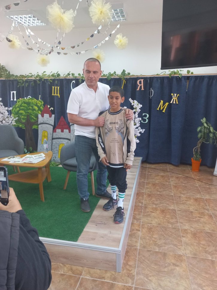 Среща с детския писател Гочо Гочев в Градска библиотека „Пеньо Пенев“