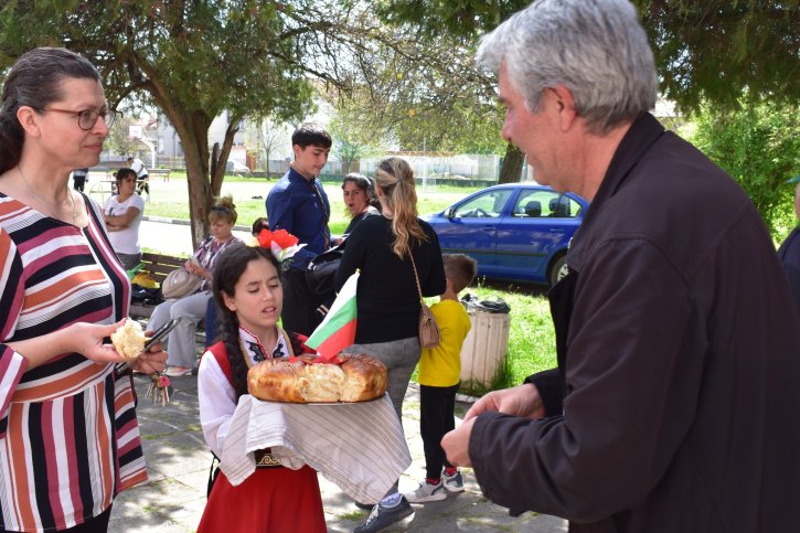 Тържество по повод 150 години от Априлското въстание с участието на НД „Традиция“