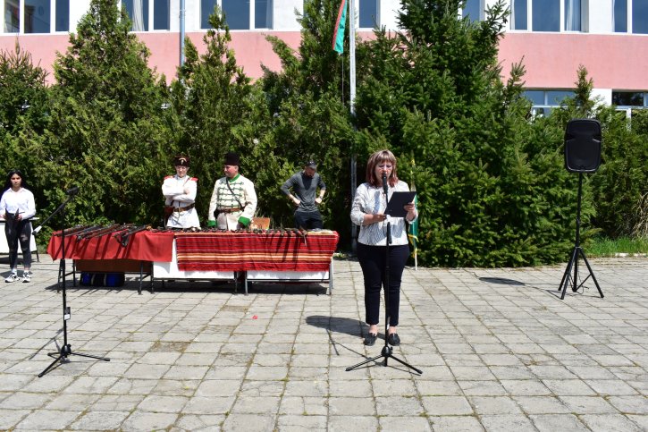 Тържество по повод 150 години от Априлското въстание с участието на НД „Традиция“