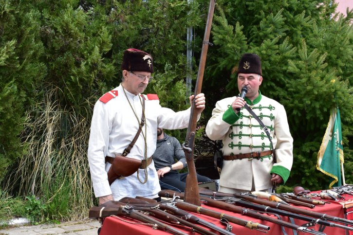 Тържество по повод 150 години от Априлското въстание с участието на НД „Традиция“