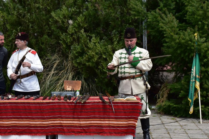 Тържество по повод 150 години от Априлското въстание с участието на НД „Традиция“