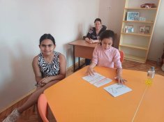 Петокласници отбелязаха Деня на Ботев с открит урок по история.