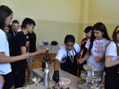 ОбУ „Св. св. Кирил и Методий“ беше домакин на проекта „Вкусът на приятелството“
