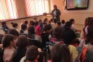 Беседа по богословие и боядисване на великденски яйца