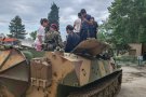 Посещение във военно формирование