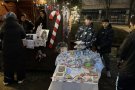 Благотворителен коледен базар за каузата: 