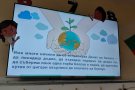 Първокласници отбелязаха Деня на Земята с творчество и грижа за природата.