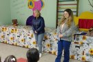 Гости от Градска библиотека „Пеньо Пенев“ гостуваха на учениците от начален етап.