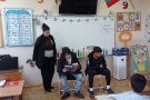 Походът на книгите събра първокласници и десетокласници.