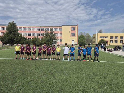 Турнир по футбол