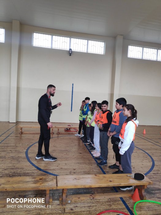 Открит урок на тема „Смятам и спортувам“