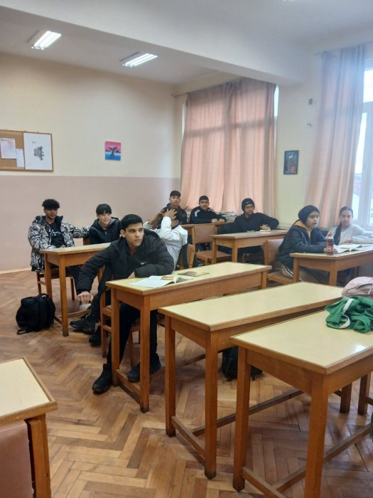 Ученическият съвет отбеляза Международния ден на розовата фланелка.